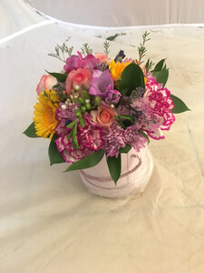 flowerbox z kolorowymi kwiatami (1)