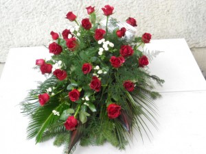Wiązanka pogrzebowa z 25 róż
